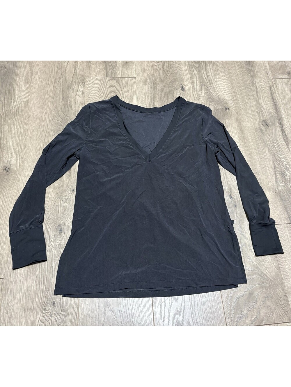 LULULEMON Get Low Long Sleeve Sz 8 Or 10 - V Neck Mesh Sheer Black Top Tee Shirt